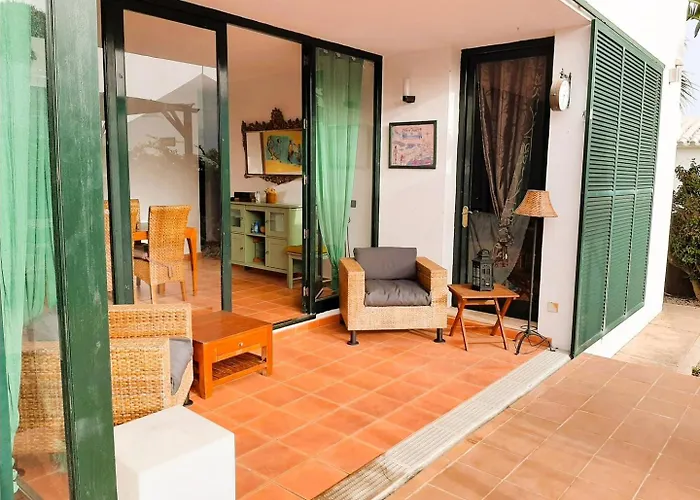 Anana Villa Binisafua